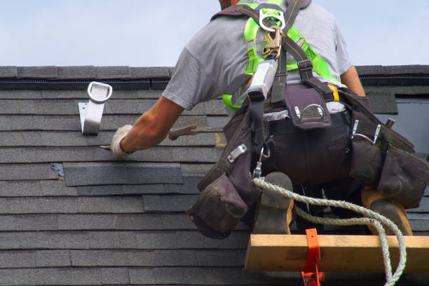 Best Emergency Roof Repair  in Redwood Valley, CA